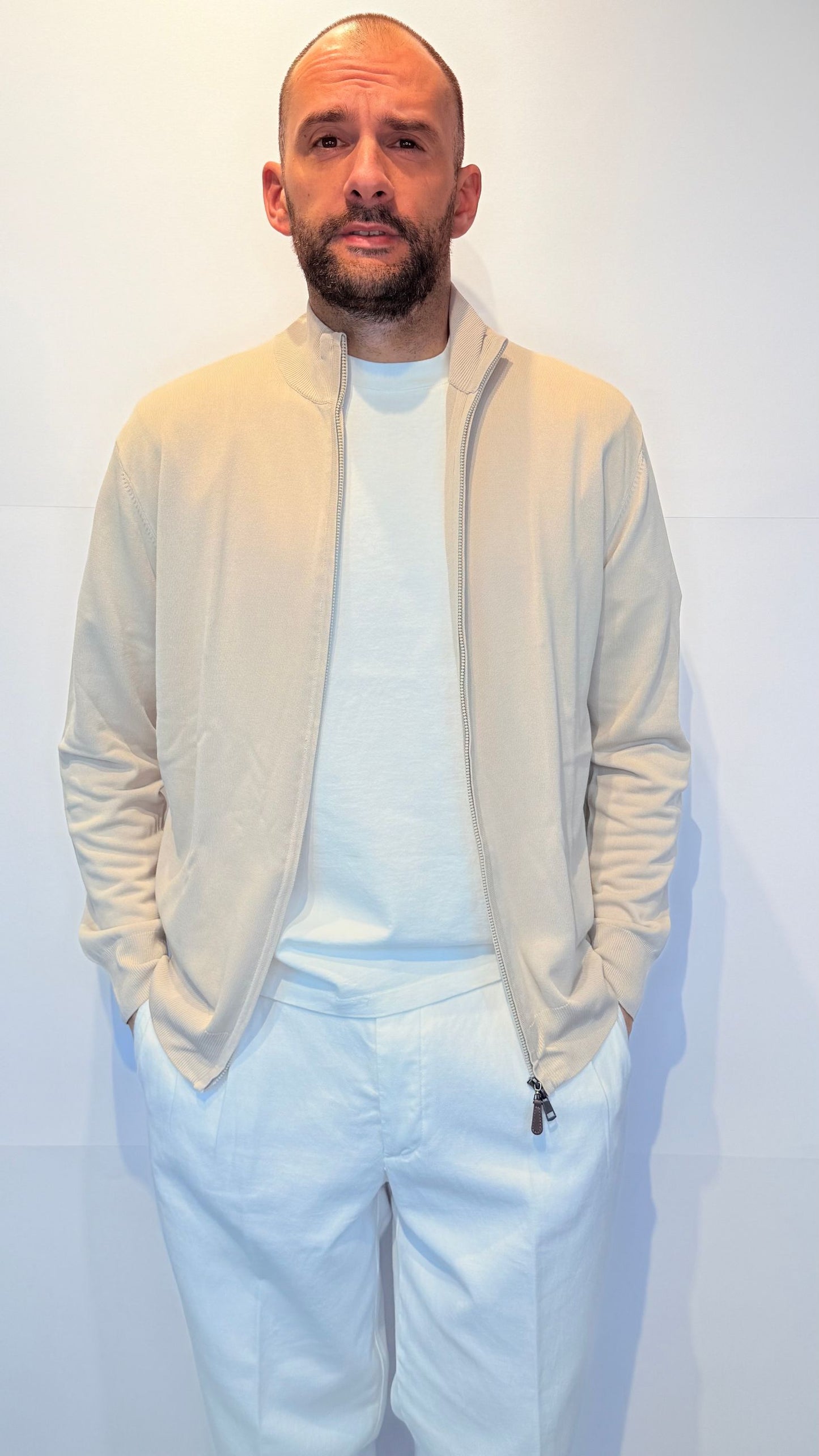 M040224/113BEIGE - CARDIGAN - EMERGING