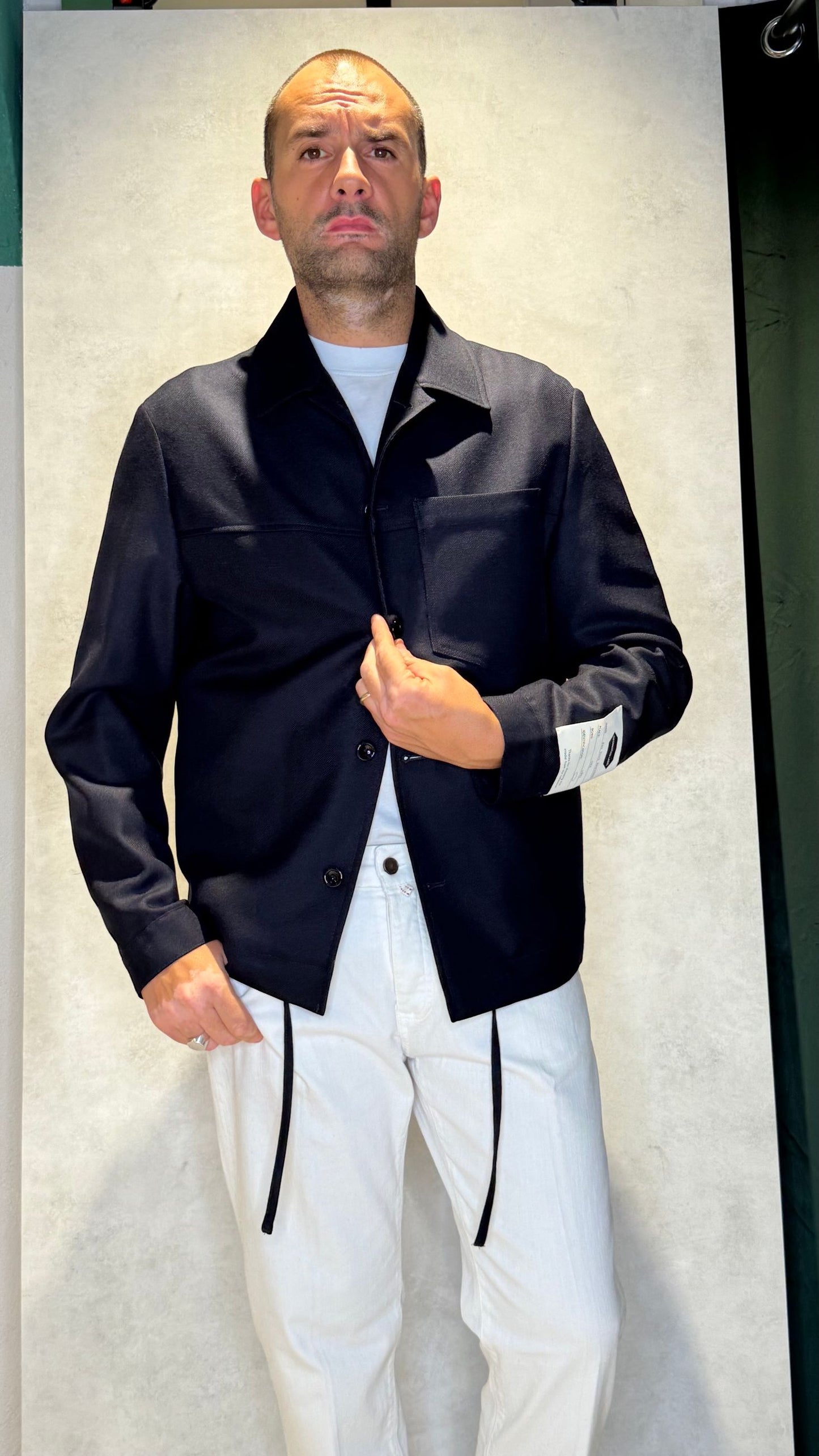 IRVINE/2K109/F25BLU - GIUBBINO - NEW YORK RESIDENT