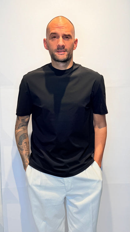 26S27TGNEU6-900BLACK - T-SHIRT - PHILOTINTO