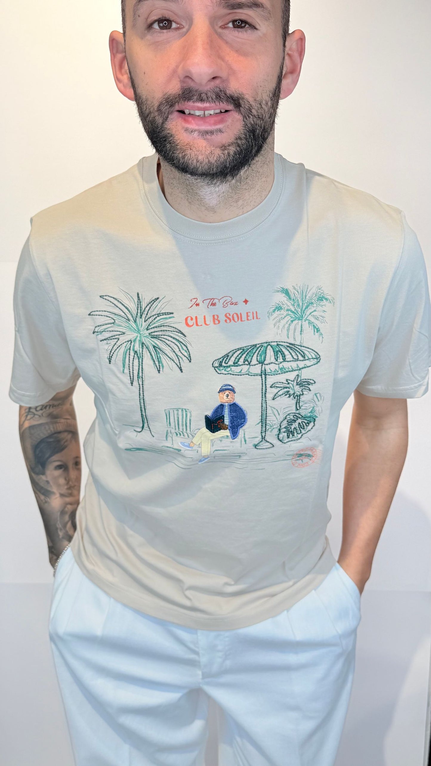 SS260014/BEIGE - T-SHIRT - IN THE BOX