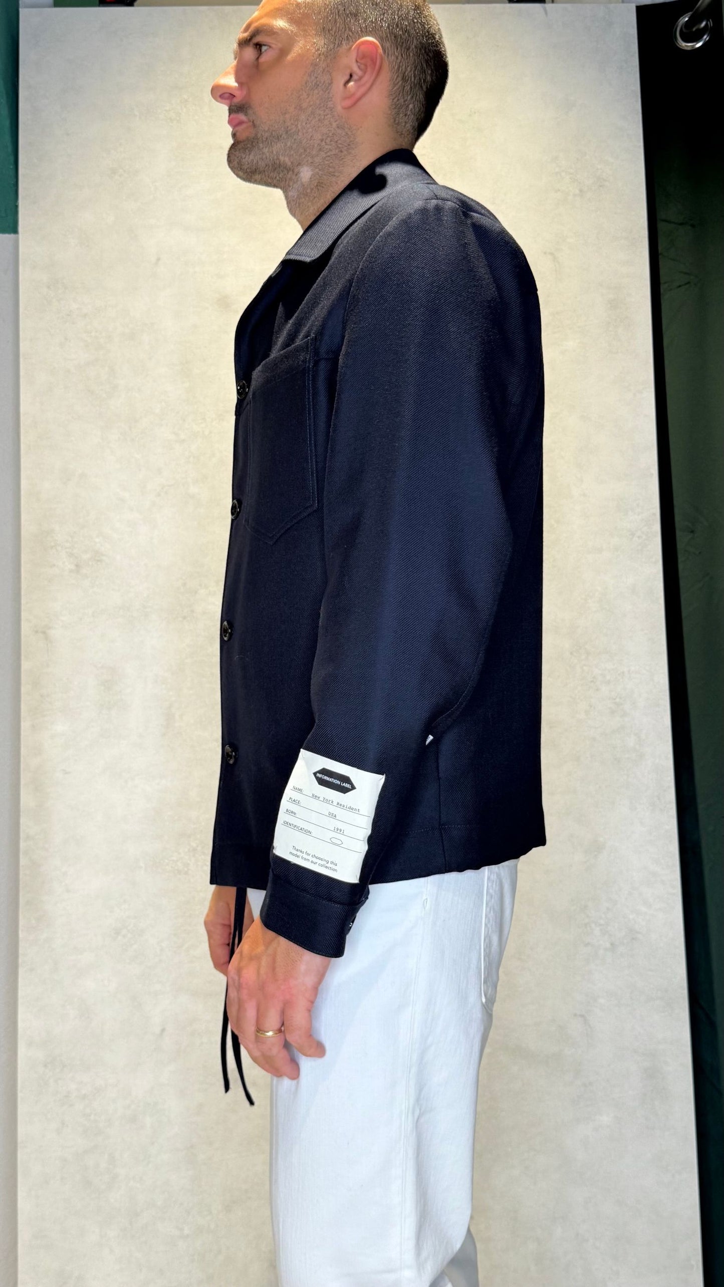 IRVINE/2K109/F25BLU - GIUBBINO - NEW YORK RESIDENT