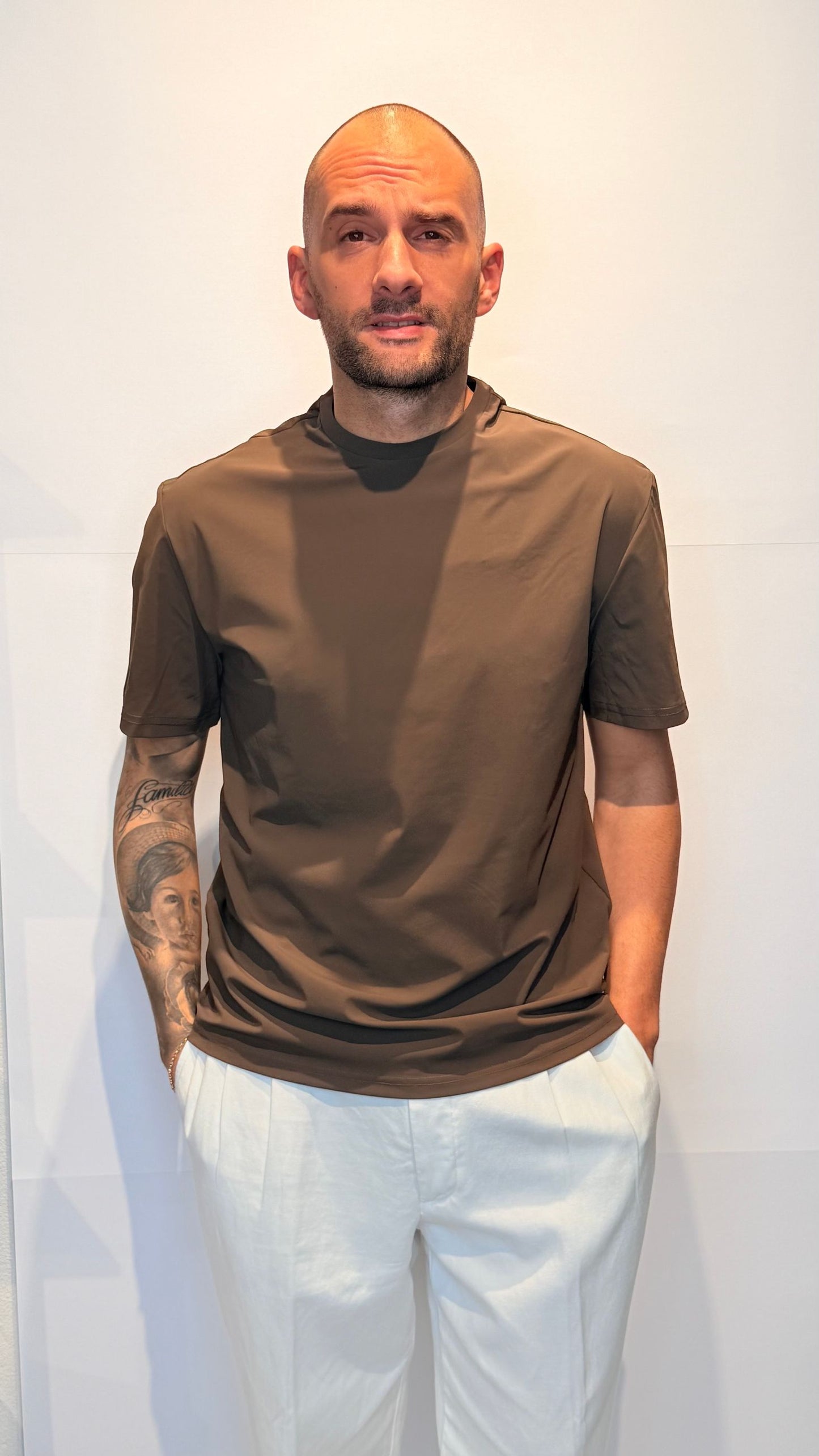 26S27TGNEU6-706DARKBROWN - T-SHIRT - PHILOTINTO