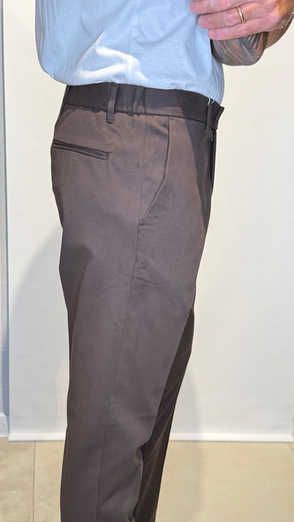 210030/MARRONE - PANTALONE - EMERGING