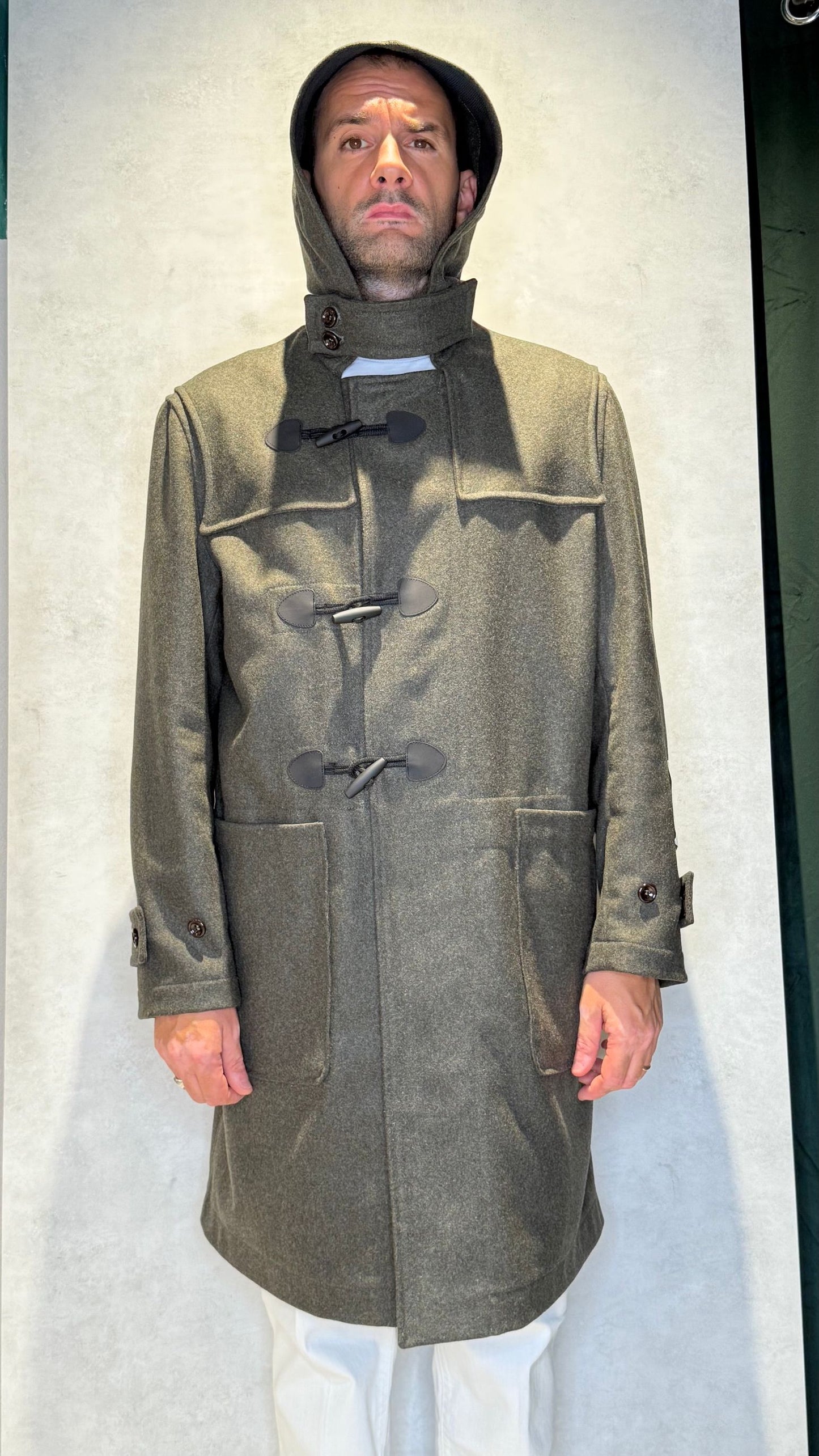 NEWARK/2K142/GREEN - MONTGOMERY - NEW YORK RESIDENT